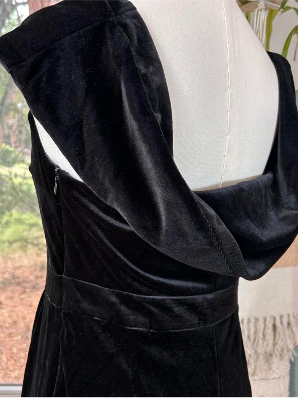 Lulu's Black Strapless Velvet Evening Gown - Picture 8 of 11